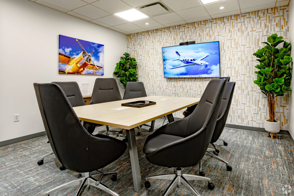 Medium Meeting Room