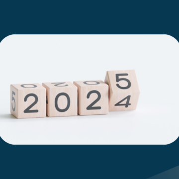 numbered dices showing that the year is changing from 2024 to 2025